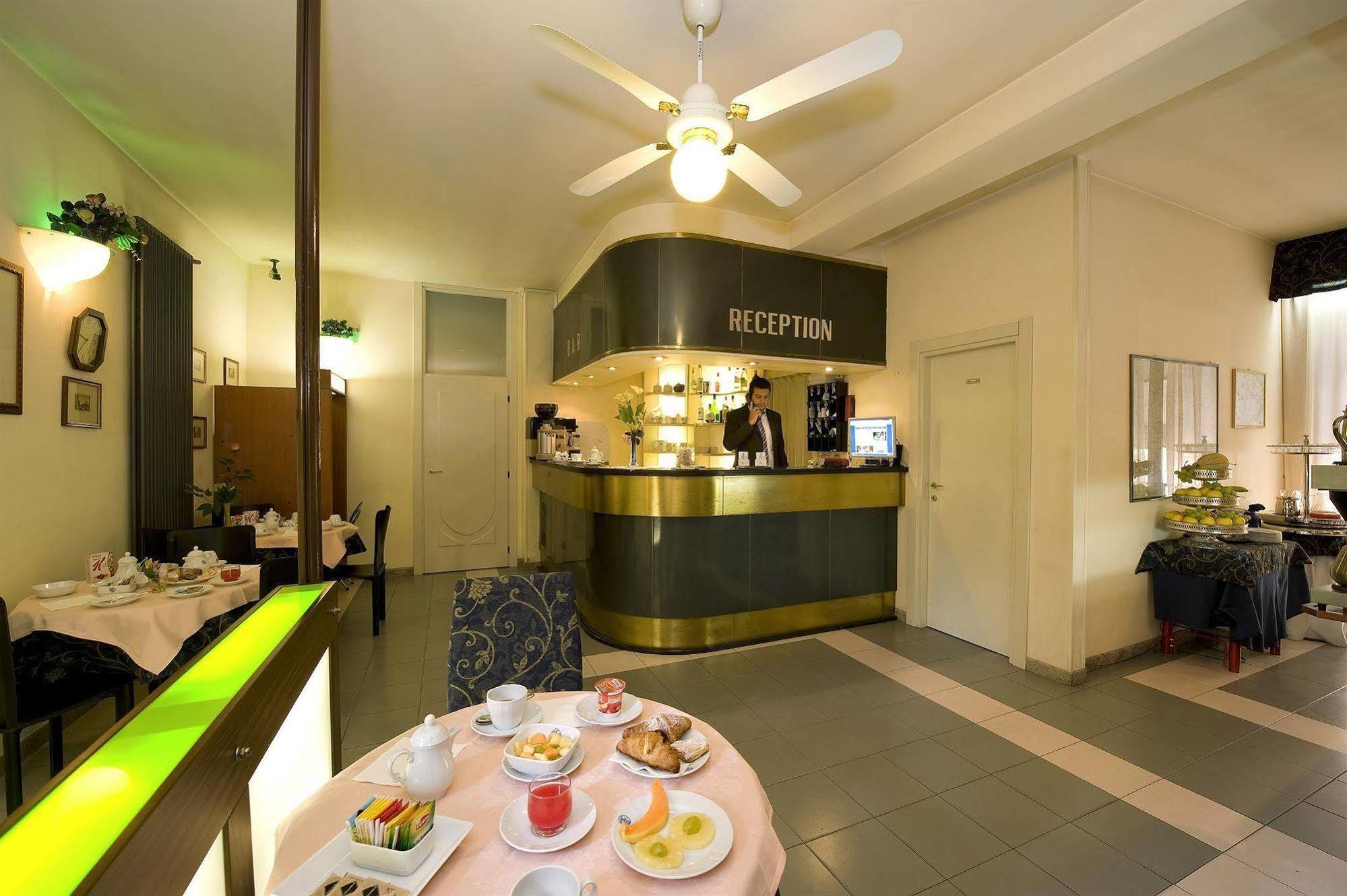 Hotel Corticella Болоня Екстериор снимка